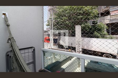 Sacada do Quarto 2 de apartamento para alugar com 2 quartos, 47m² em Vila Guilhermina, São Paulo