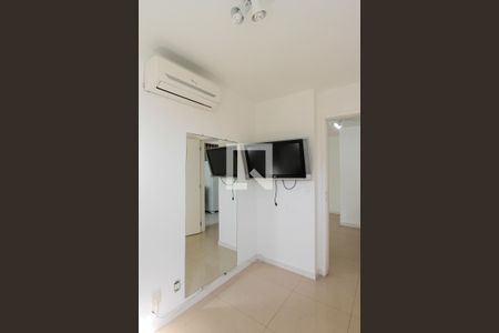 Quarto 1 de apartamento à venda com 2 quartos, 100m² em Barra da Tijuca, Rio de Janeiro