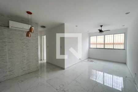 Sala de casa para alugar com 2 quartos, 65m² em Graças, Duque de Caxias