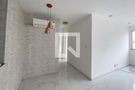 Sala de casa para alugar com 2 quartos, 65m² em Graças, Duque de Caxias