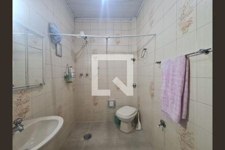 Casa à venda com 119m², 3 quartos e 1 vaga Casa à venda com 119m², 3 quartos e 1 vagaBanheiro Social