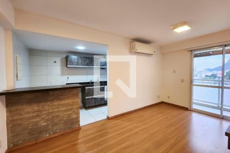 Sala de apartamento à venda com 2 quartos, 70m² em Botafogo, Rio de Janeiro