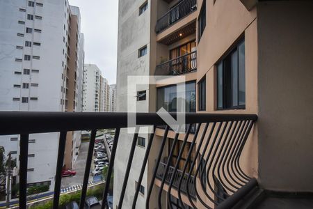 Varanda de apartamento à venda com 2 quartos, 63m² em Jardim Henriqueta, Taboão da Serra