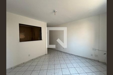 Sala de apartamento para alugar com 2 quartos, 46m² em Taquara, Rio de Janeiro