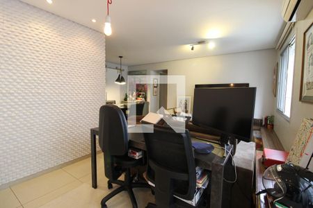 Sala de apartamento à venda com 2 quartos, 66m² em Vila Olímpia, São Paulo