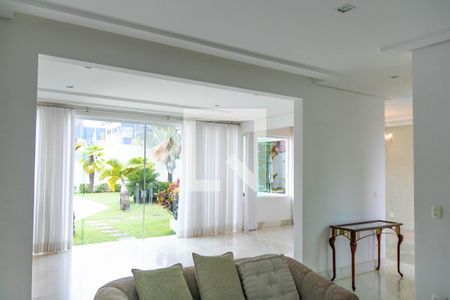 Sala de casa à venda com 4 quartos, 436m² em Belvedere, Belo Horizonte