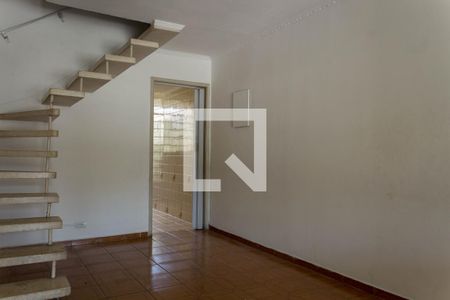 Casa à venda com 90m², 2 quartos e 1 vagaSala