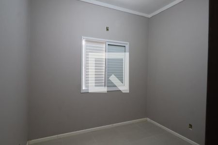 Quarto 1 de casa à venda com 4 quartos, 230m² em Mathias Velho, Canoas