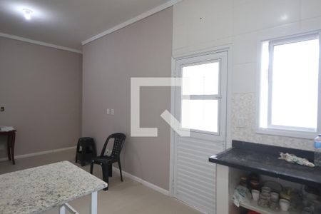 Casa à venda com 230m², 4 quartos e 4 vagasSala/Cozinha