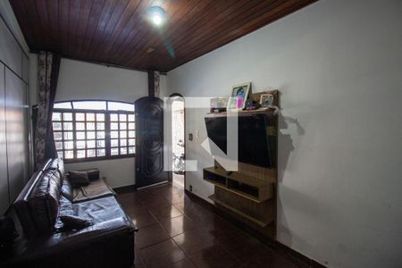 Sala de casa à venda com 4 quartos, 360m² em Parque Cruzeiro do Sul, São Paulo