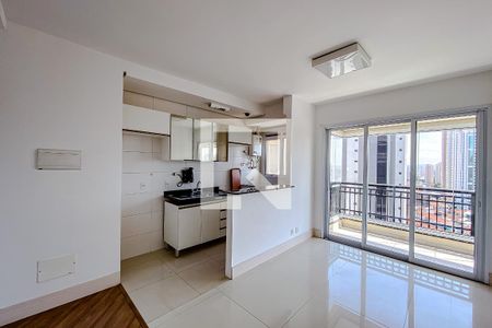 Sala de apartamento à venda com 1 quarto, 40m² em Vila Regente Feijó, São Paulo