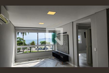 Detalhe Sala de apartamento para alugar com 2 quartos, 90m² em Ponta da Praia, Santos