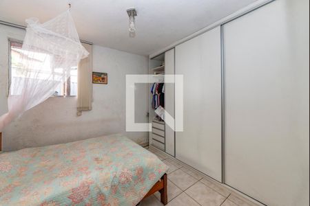 Quarto 1 de casa para alugar com 4 quartos, 220m² em Santo André, Belo Horizonte