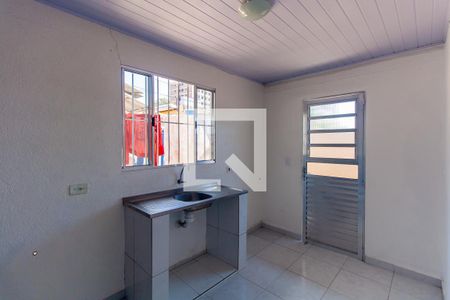 Cozinha de casa para alugar com 2 quartos, 50m² em Vila Alpina, São Paulo