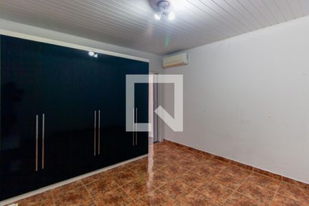 Quarto 1 de casa para alugar com 2 quartos, 50m² em Vila Alpina, São Paulo