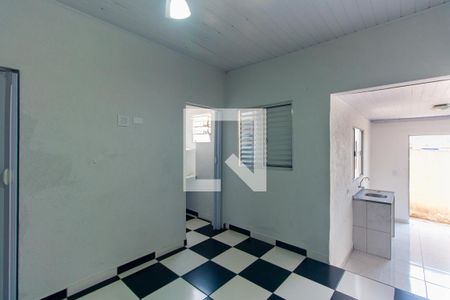 Quarto 2 de casa para alugar com 2 quartos, 50m² em Vila Alpina, São Paulo