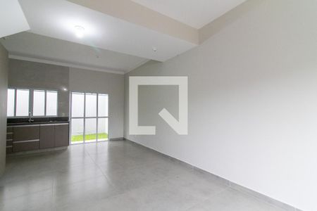 Casa à venda com 96m², 2 quartos e 2 vagasSala