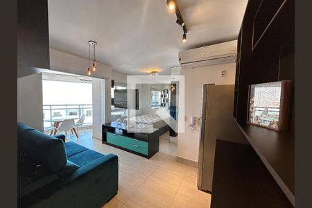 Sala/Cozinha de apartamento à venda com 1 quarto, 36m² em Barra Funda, São Paulo