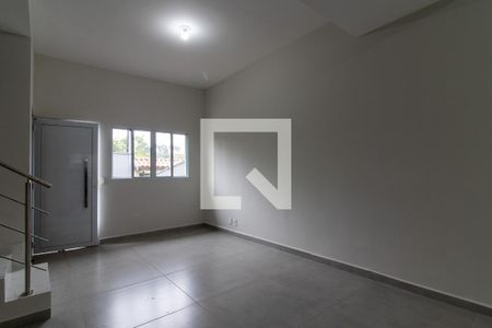 Sala de casa à venda com 2 quartos, 80m² em Loteamento Alphaville Campinas, Campinas