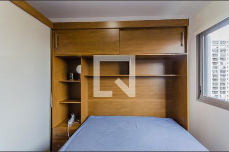 Quarto de kitnet/studio à venda com 1 quarto, 28m² em Vila Dom Pedro I, São Paulo