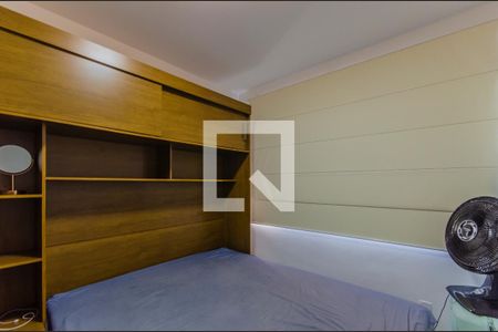 Quarto de kitnet/studio à venda com 1 quarto, 28m² em Vila Dom Pedro I, São Paulo