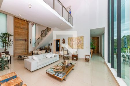 Sala de casa à venda com 4 quartos, 400m² em Vila Alpina, Nova Lima