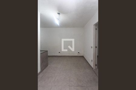 Sala de casa para alugar com 1 quarto, 40m² em Jardim Guairaca, São Paulo