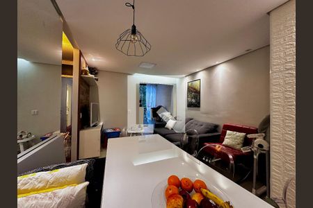 Sala de apartamento à venda com 3 quartos, 63m² em Jardim Aeroporto, São Paulo