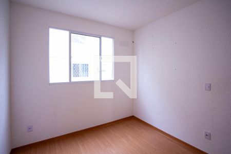 Quarto 2 de apartamento para alugar com 2 quartos, 44m² em Vila Lage, São Gonçalo