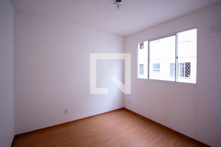 Quarto 2 de apartamento para alugar com 2 quartos, 44m² em Vila Lage, São Gonçalo