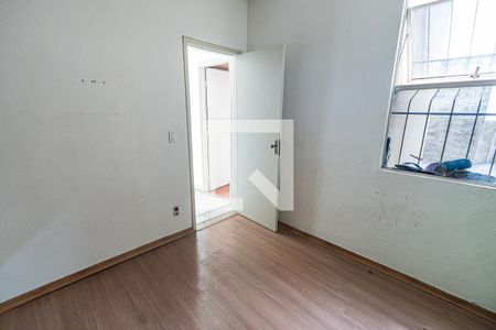 Quarto 1 de apartamento à venda com 2 quartos, 50m² em São João Batista, Belo Horizonte