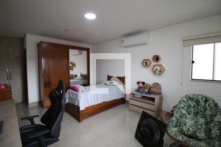 Quarto 2 - Suíte de casa à venda com 3 quartos, 296m² em Brás de Pina, Rio de Janeiro