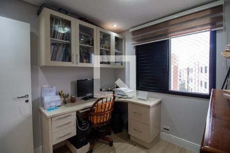 Quarto 2 de apartamento à venda com 3 quartos, 214m² em Cidade São Francisco, São Paulo