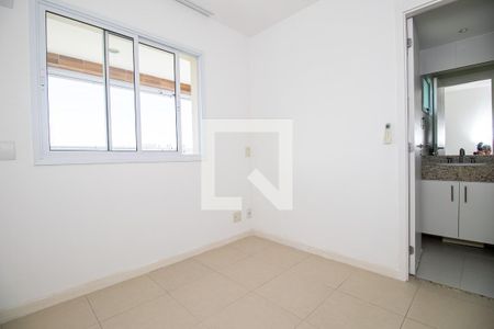 Quarto 1 de apartamento para alugar com 2 quartos, 82m² em Barra da Tijuca, Rio de Janeiro