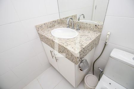 Banheiro quarto 1 de apartamento para alugar com 2 quartos, 82m² em Barra da Tijuca, Rio de Janeiro