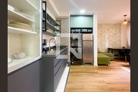 cozinha de apartamento para alugar com 1 quarto, 34m² em Butantã, São Paulo