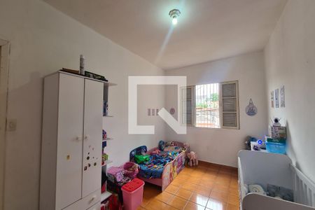 Quarto 2 de casa para alugar com 3 quartos, 300m² em Vila Ivone, São Paulo