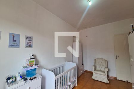 Quarto 2 de casa para alugar com 3 quartos, 300m² em Vila Ivone, São Paulo