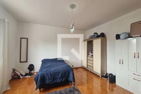 Quarto 1 de casa para alugar com 3 quartos, 300m² em Vila Ivone, São Paulo