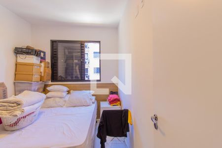 Quarto 1 de apartamento para alugar com 2 quartos, 47m² em Jardim Pioneira, Cotia