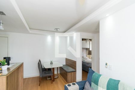 Sala de apartamento à venda com 2 quartos, 46m² em Irajá, Rio de Janeiro