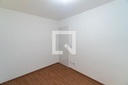 Quarto 1 de apartamento para alugar com 2 quartos, 33m² em Jardim Itacolomi, São Paulo