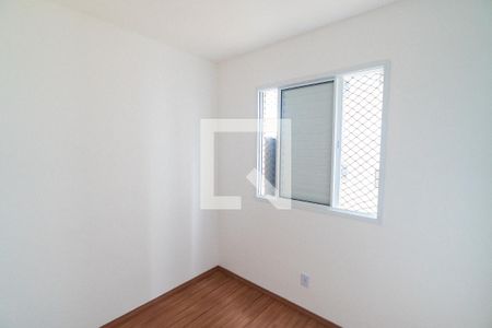 Quarto 2 de apartamento para alugar com 2 quartos, 33m² em Jardim Itacolomi, São Paulo