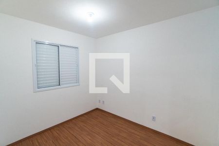 Quarto 1 de apartamento para alugar com 2 quartos, 33m² em Jardim Itacolomi, São Paulo