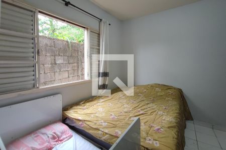 Quarto 1 de casa à venda com 2 quartos, 400m² em Parque Santa Bárbara, Campinas