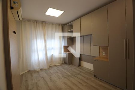 Quarto de apartamento à venda com 1 quarto, 52m² em Centro, Canoas