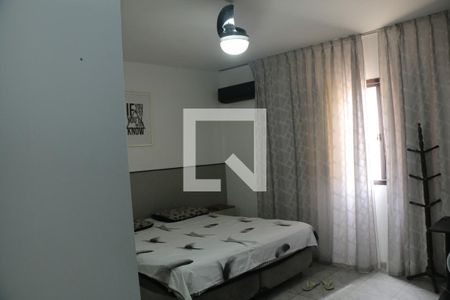 Quarto 1 de casa para alugar com 2 quartos, 250m² em Califórnia, Nova Iguaçu