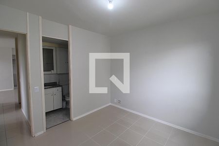 Suíte de apartamento para alugar com 3 quartos, 69m² em Lins de Vasconcelos, Rio de Janeiro