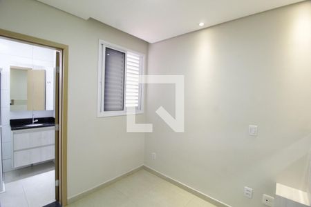 Quarto 1 - Suíte de apartamento para alugar com 2 quartos, 55m² em Aclimação, Uberlândia