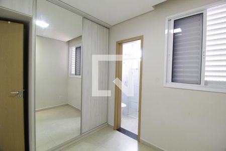 Quarto 1 - Suíte de apartamento para alugar com 2 quartos, 55m² em Aclimação, Uberlândia